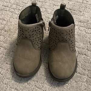 OshKosh B'gosh Kids Taupe Ankle Boots